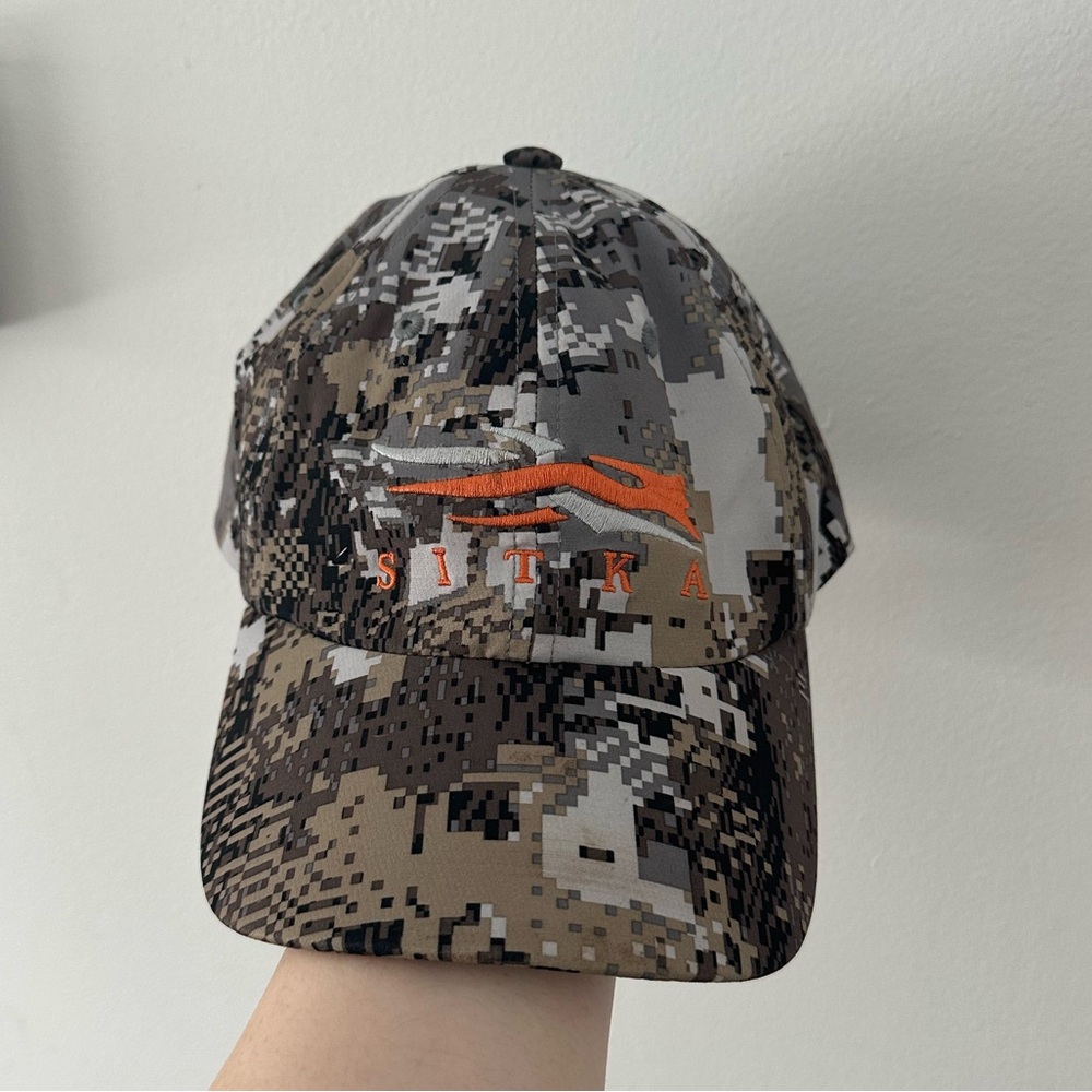 Sitka Camo Cap with Orange Logo